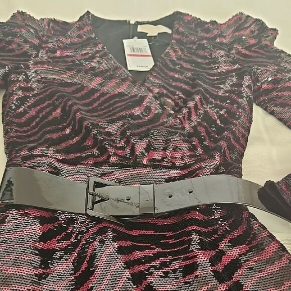 Michael Kors Sequins Pink and Black V-Neck Puff Sleeve Dress - Picture 16 of 16